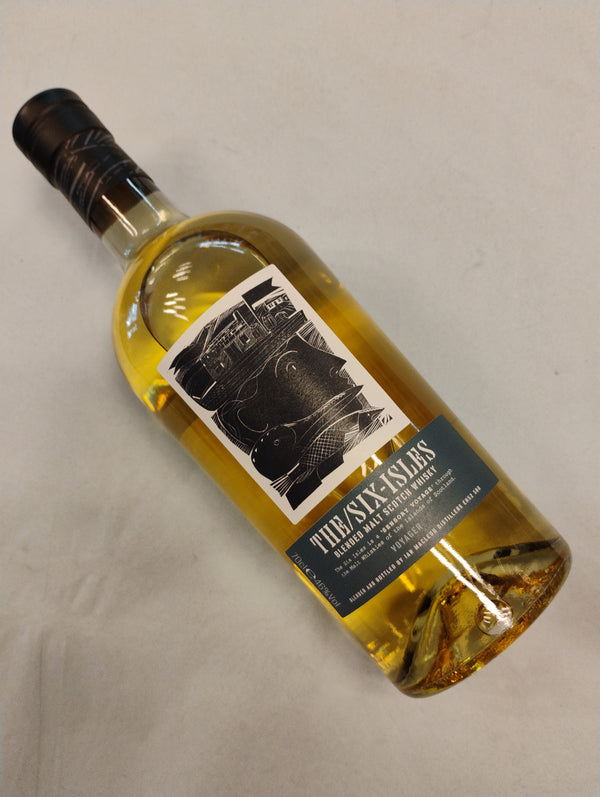 The Six Isles Voyager 46% Blended Scotch Whisky